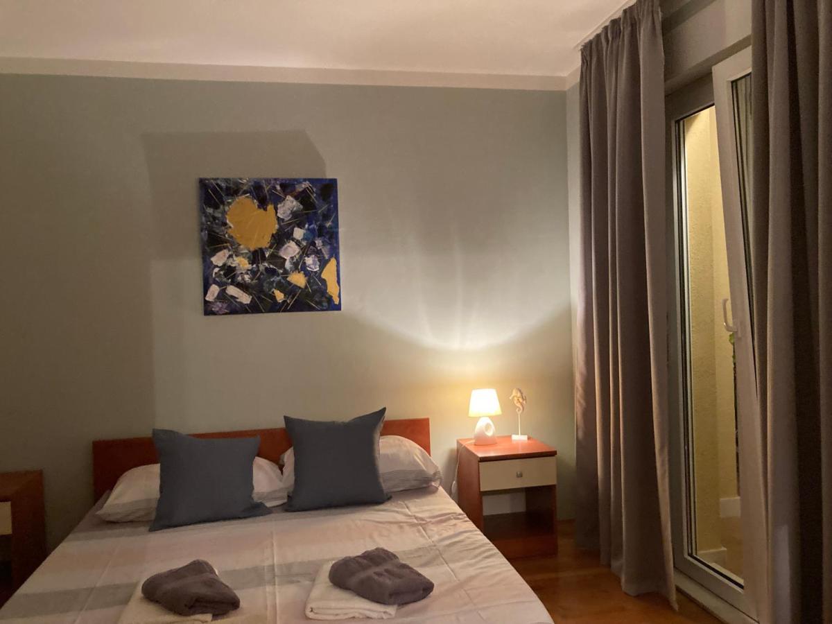 דוגי ראט Guest House Adria מראה חיצוני תמונה