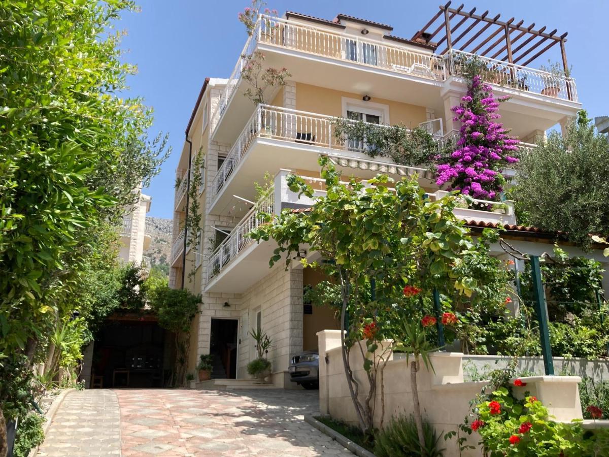 דוגי ראט Guest House Adria מראה חיצוני תמונה