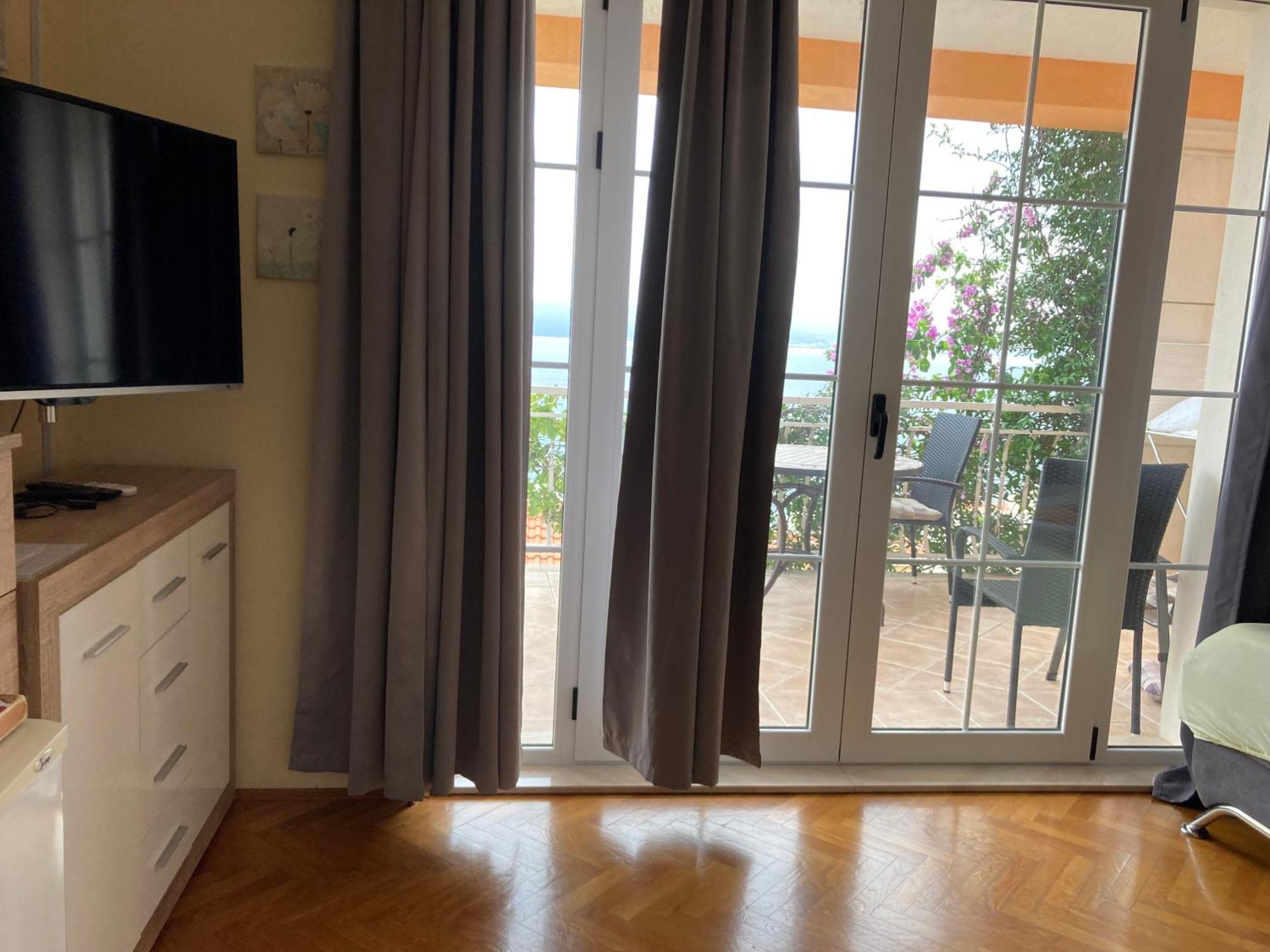 דוגי ראט Guest House Adria מראה חיצוני תמונה